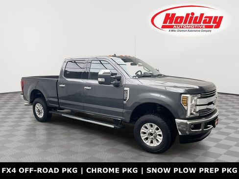 Used 2019 Ford F250 Lariat w/ Chrome Package image 1