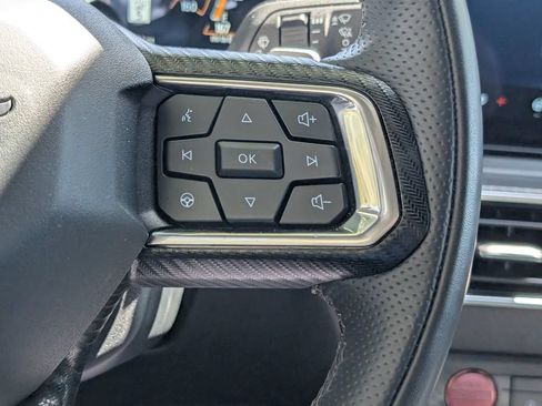 Used 2025 Ford Mustang GT Premium RWD image 25