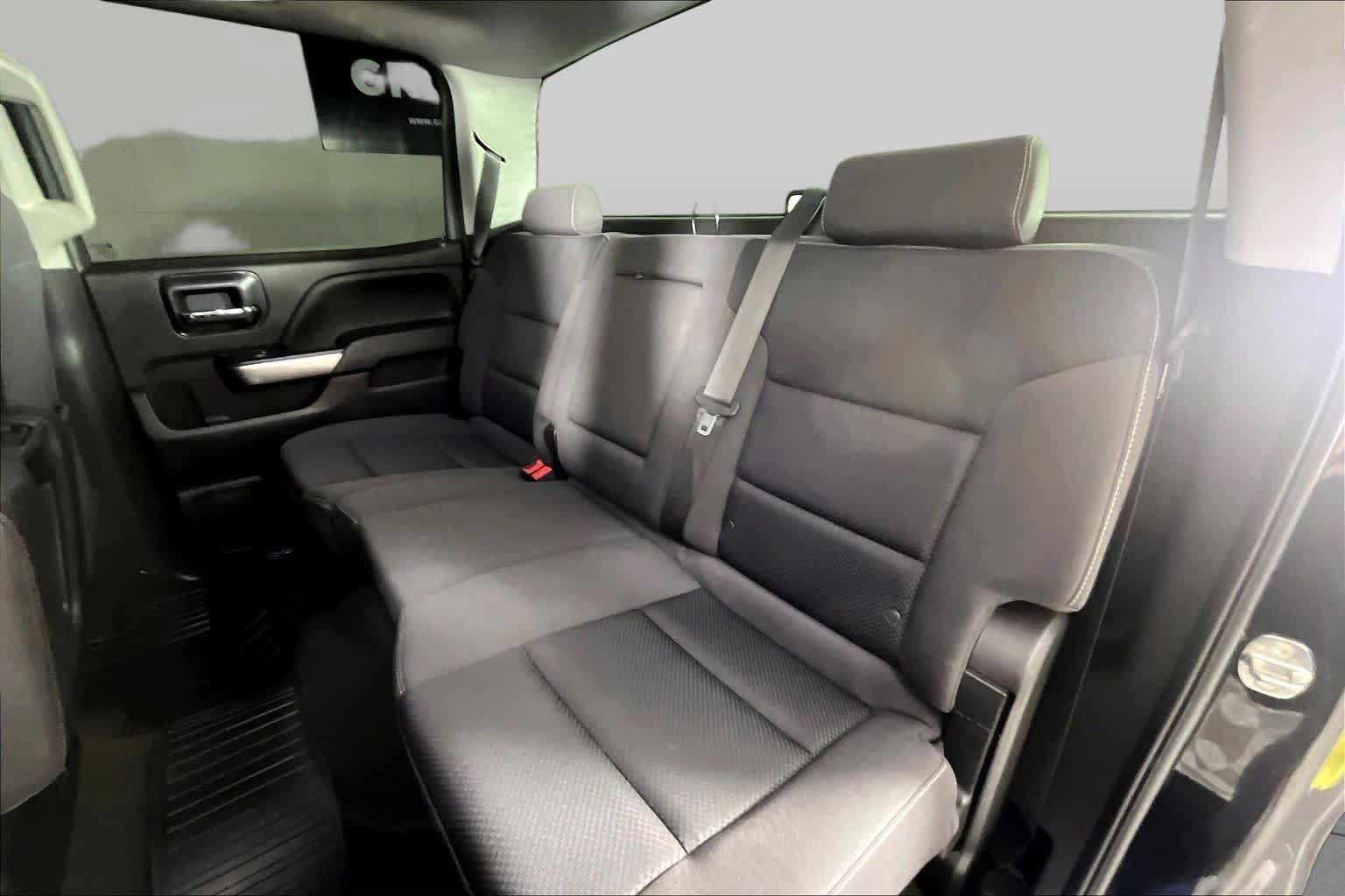 Used 2018 Chevrolet Silverado 1500 LT w/ Texas Edition RWD image 18