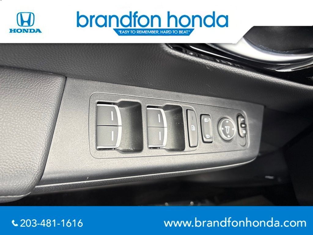 Used 2024 Honda CR-V EX-L image 13
