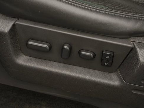 Used 2014 Ford F150 Raptor w/ Equipment Group 801A Luxury image 25