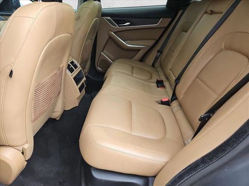 Used 2021 Jaguar F-PACE S image 20