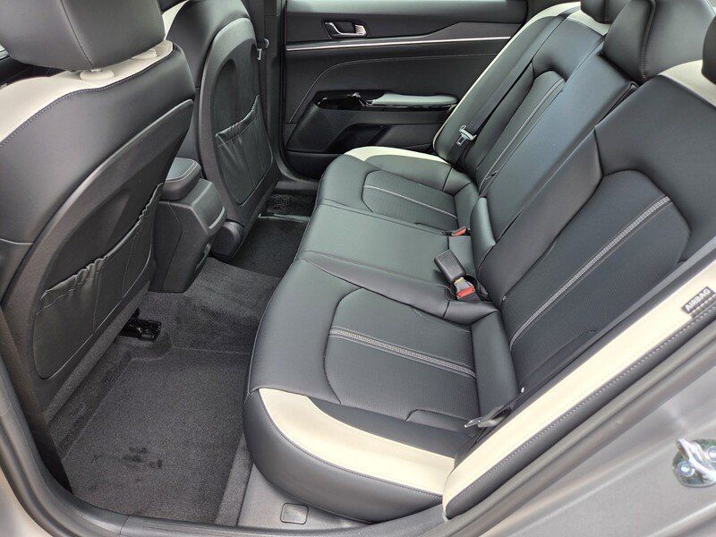 New 2026 Kia K5 GT-Line FWD image 7