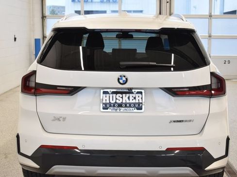 Used 2023 BMW X1 xDrive28i w/ Convenience Package AWD/4WD image 11