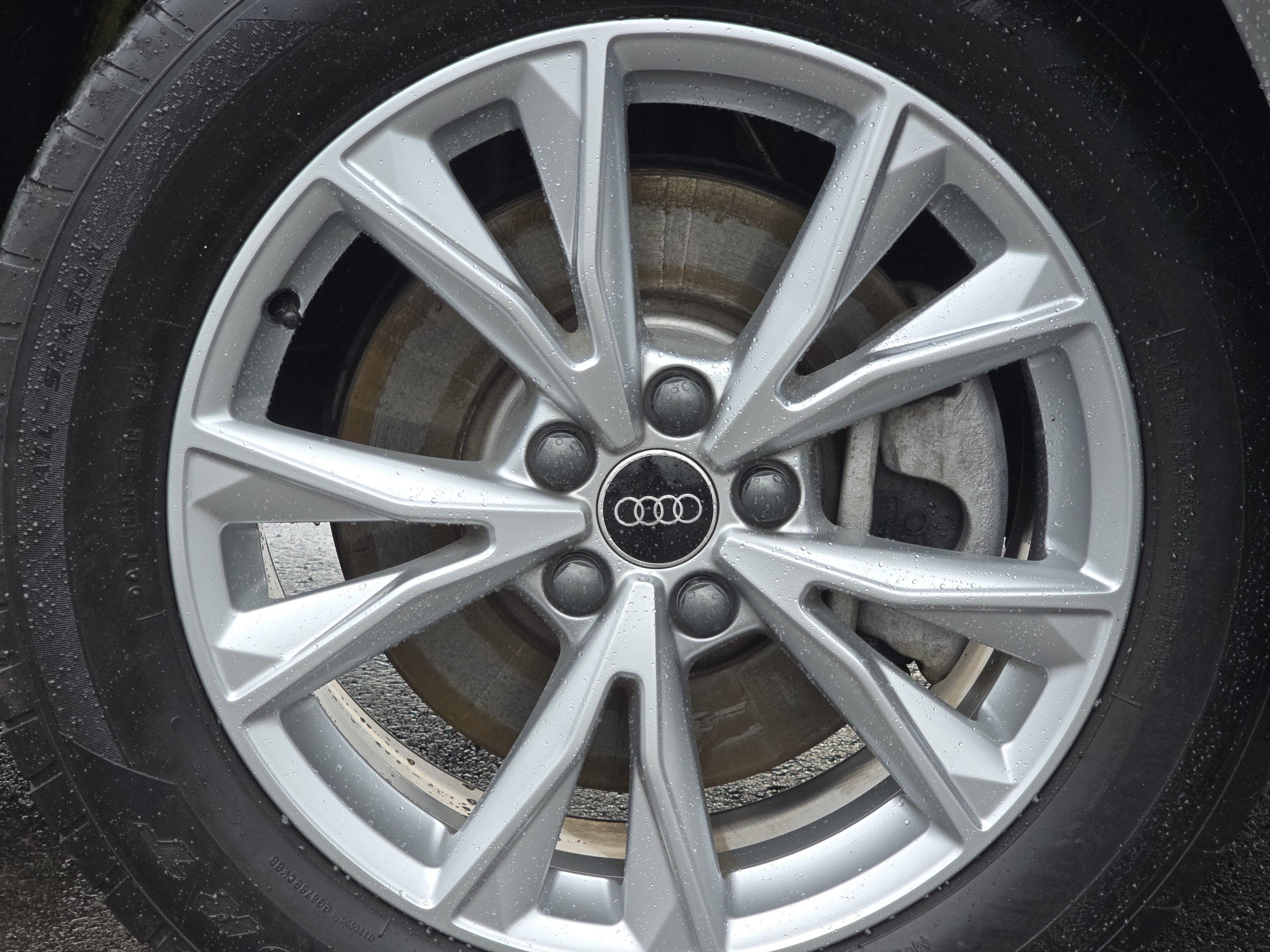 Certified 2023 Audi Q3 2.0T Premium w/ Convenience Package AWD/4WD image 14