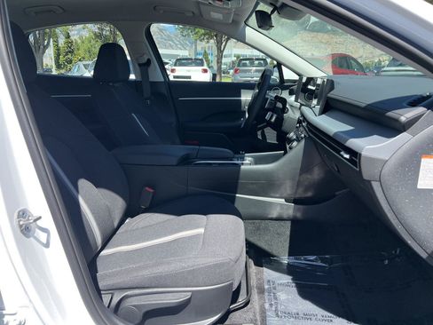 Certified 2026 Hyundai Sonata Blue FWD image 17