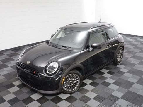 New 2026 MINI Cooper S FWD image 2
