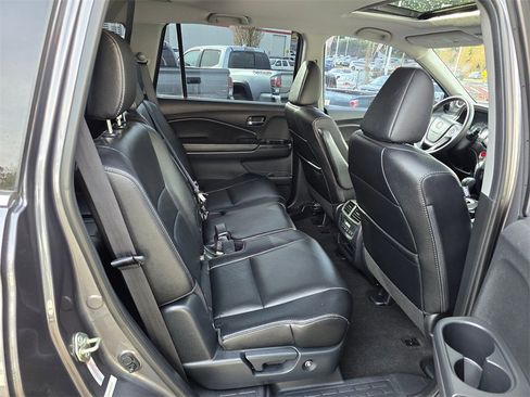 Used 2016 Honda Pilot EX-L image 12