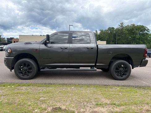 Used 2022 RAM 2500 Big Horn w/ Level C Equiment Group AWD/4WD image 3