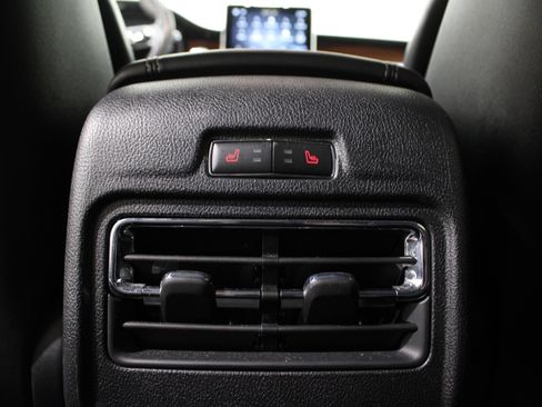 Certified 2022 Lincoln Corsair Reserve image 25