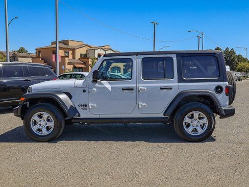 Used 2021 Jeep Wrangler Unlimited Sport image 7