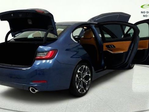 Used 2025 BMW 330i Sedan RWD image 18