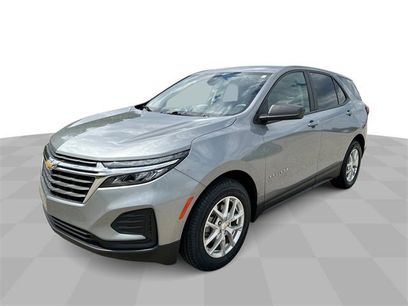 Used 2023 Chevrolet Equinox LS w/ LS Convenience Package