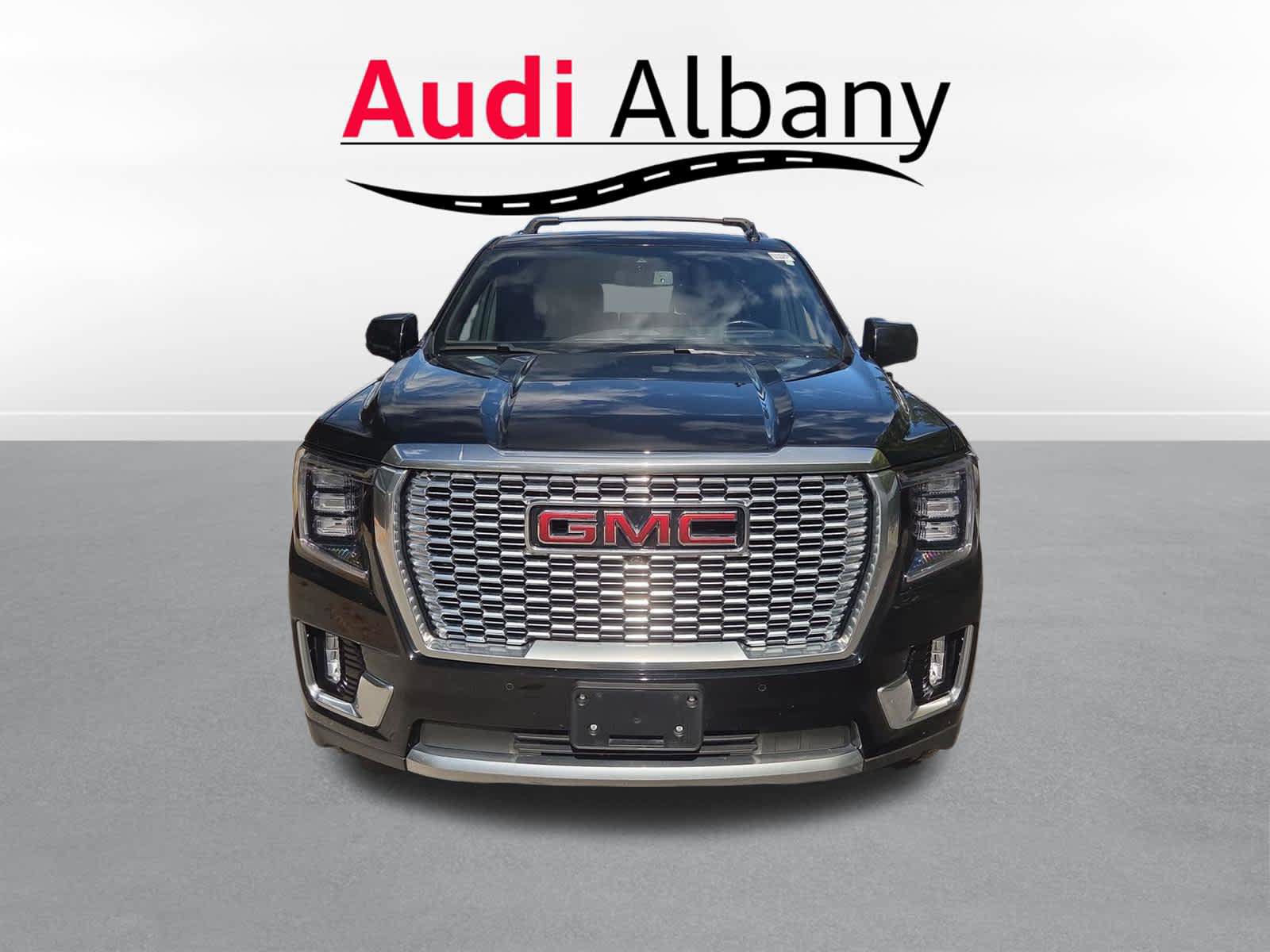 Used 2022 GMC Yukon Denali AWD/4WD image 8