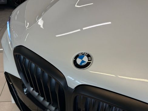 Used 2026 BMW X5 xDrive40i image 11