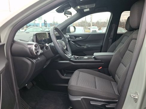 Used 2025 Chevrolet Equinox LT w/ Midnight Edition image 13