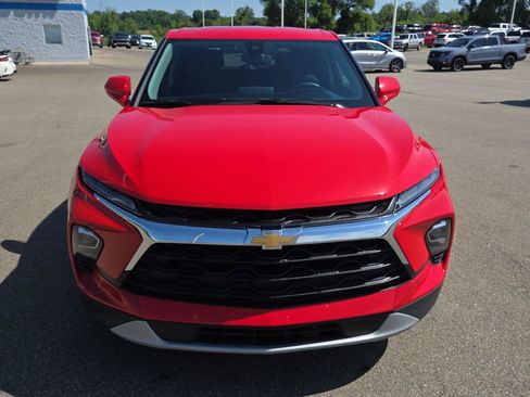 Used 2024 Chevrolet Blazer LT FWD image 9