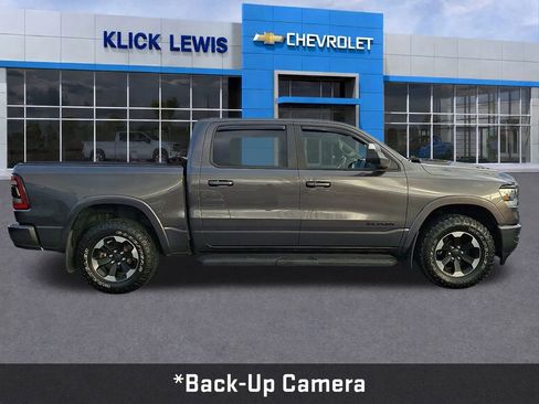 Used 2021 RAM 1500 Laramie image 8