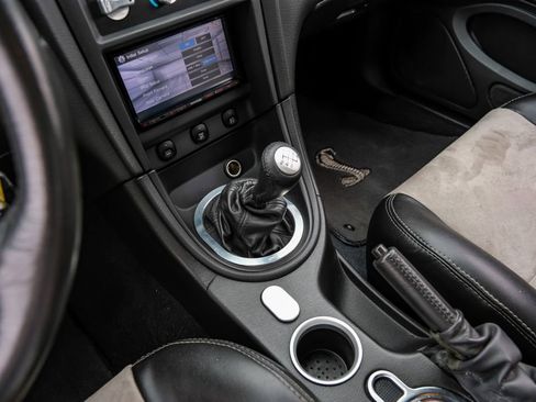 Used 2004 Ford Mustang Cobra RWD image 21