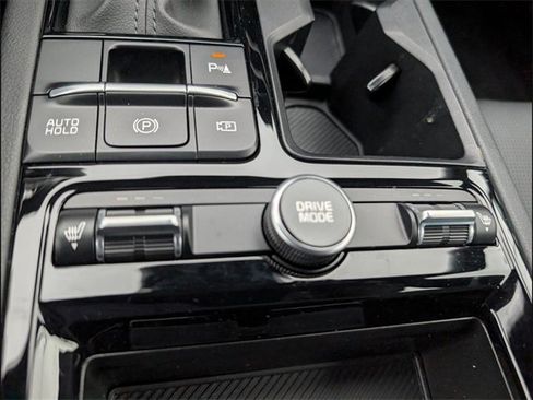 Certified 2025 Kia K5 GT-Line image 17