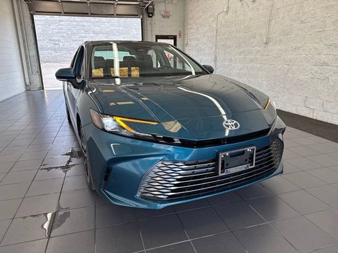 Certified 2025 Toyota Camry XLE AWD/4WD image 2