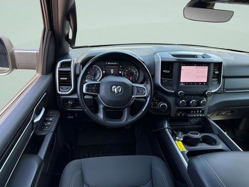 Used 2022 RAM 1500 Big Horn AWD/4WD image 7
