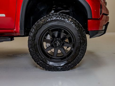 Used 2024 GMC Sierra 1500 Elevation w/ Elevation Premium Package image 11