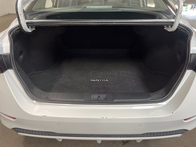 Used 2025 Nissan Sentra SV FWD image 17