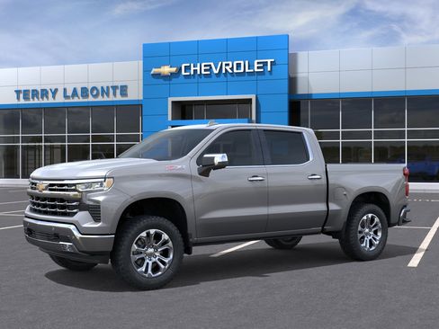 New 2026 Chevrolet Silverado 1500 LTZ w/ LTZ Premium Package AWD/4WD image 3