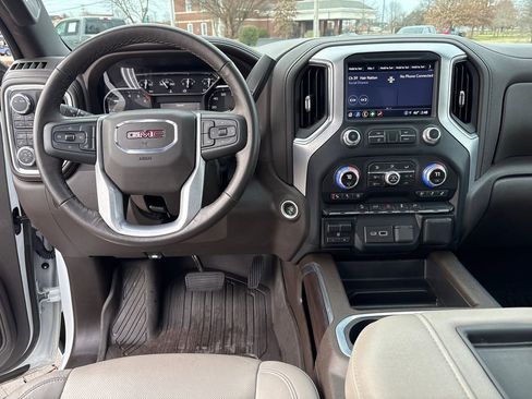 Certified 2022 GMC Sierra 1500 SLT w/ SLT Premium Package image 42