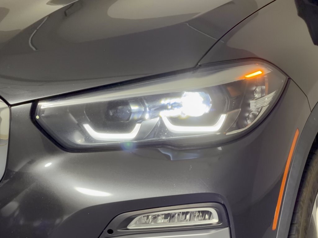 Used 2021 BMW X5 xDrive40i AWD/4WD image 12