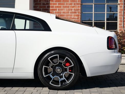 Certified 2021 Rolls-Royce Wraith w/ Rolls-Royce Signature Package RWD image 22