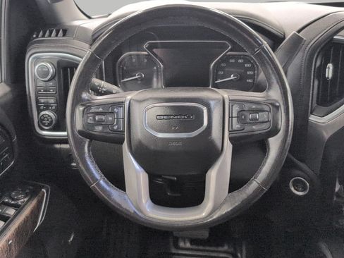 Used 2021 GMC Sierra 2500 Denali w/ Denali Black Diamond Edition AWD/4WD image 5