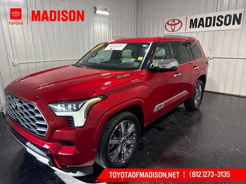 Used 2023 Toyota Sequoia Capstone AWD/4WD image 1