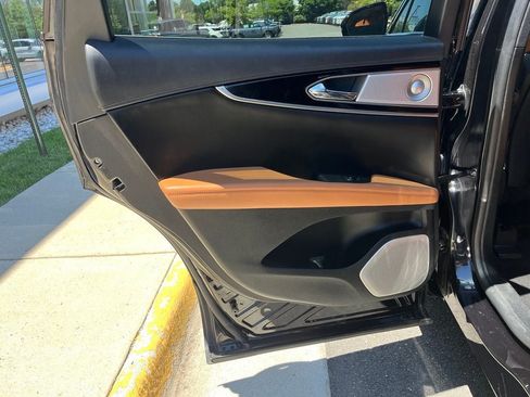 Certified 2023 Lincoln Nautilus Black Label AWD/4WD image 19