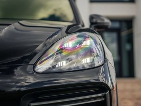 Used 2023 Porsche Cayenne Turbo GT AWD/4WD image 10