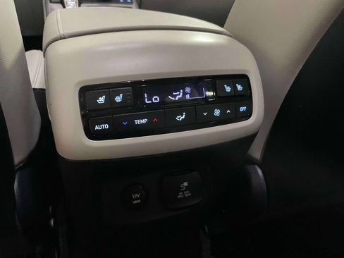 Used 2023 Hyundai Palisade Calligraphy w/ Cargo Package AWD/4WD image 14