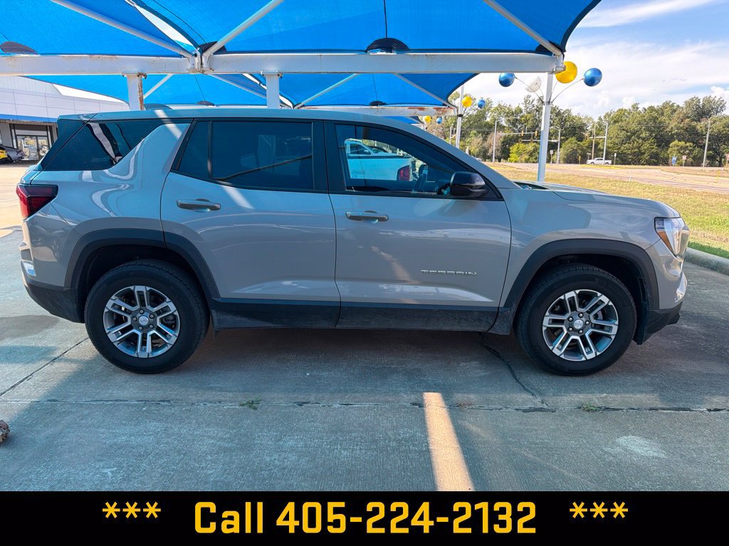 Used 2026 GMC Terrain Elevation AWD/4WD image 9