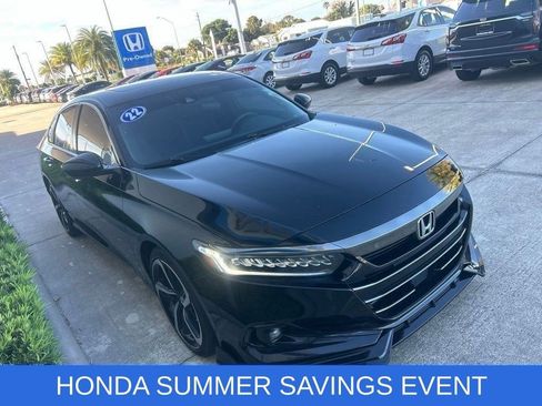 Used 2022 Honda Accord Sport image 3