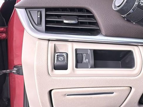 Used 2015 Cadillac XTS Luxury w/ Driver Awareness Package image 31