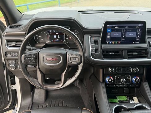 Used 2021 GMC Yukon AT4 w/ AT4 Premium Plus Package AWD/4WD image 24