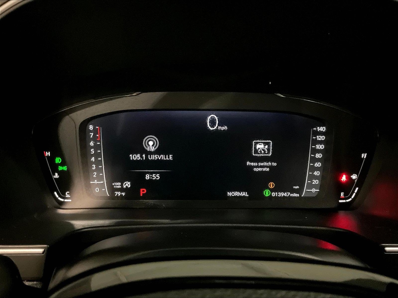 Used 2025 Honda Pilot Black Edition image 13