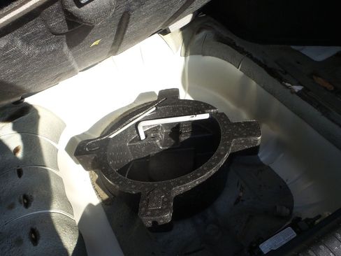 Used 2006 Suzuki Forenza Sedan image 24