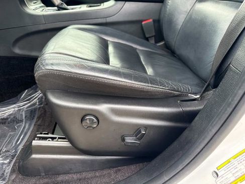 Used 2019 Jeep Grand Cherokee Limited w/ Trailer Tow Group IV RWD image 23