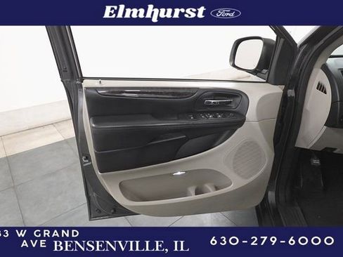 Used 2017 Dodge Grand Caravan SE w/ Power Window Group image 8