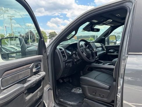 New 2026 RAM 2500 Laramie w/ Night Edition AWD/4WD image 14