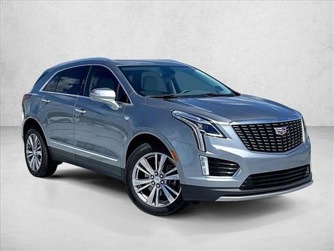 Certified 2023 Cadillac XT5 Premium Luxury FWD image 12