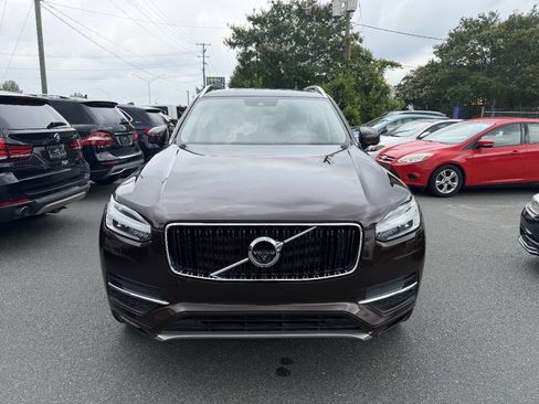 Used 2018 Volvo XC90 T6 Momentum w/ Convenience Package AWD/4WD image 2