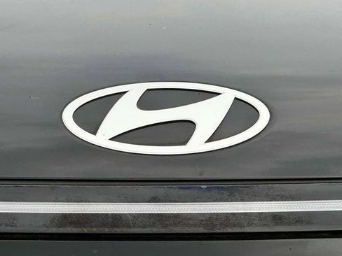 Used 2024 Hyundai Kona SEL AWD/4WD image 8