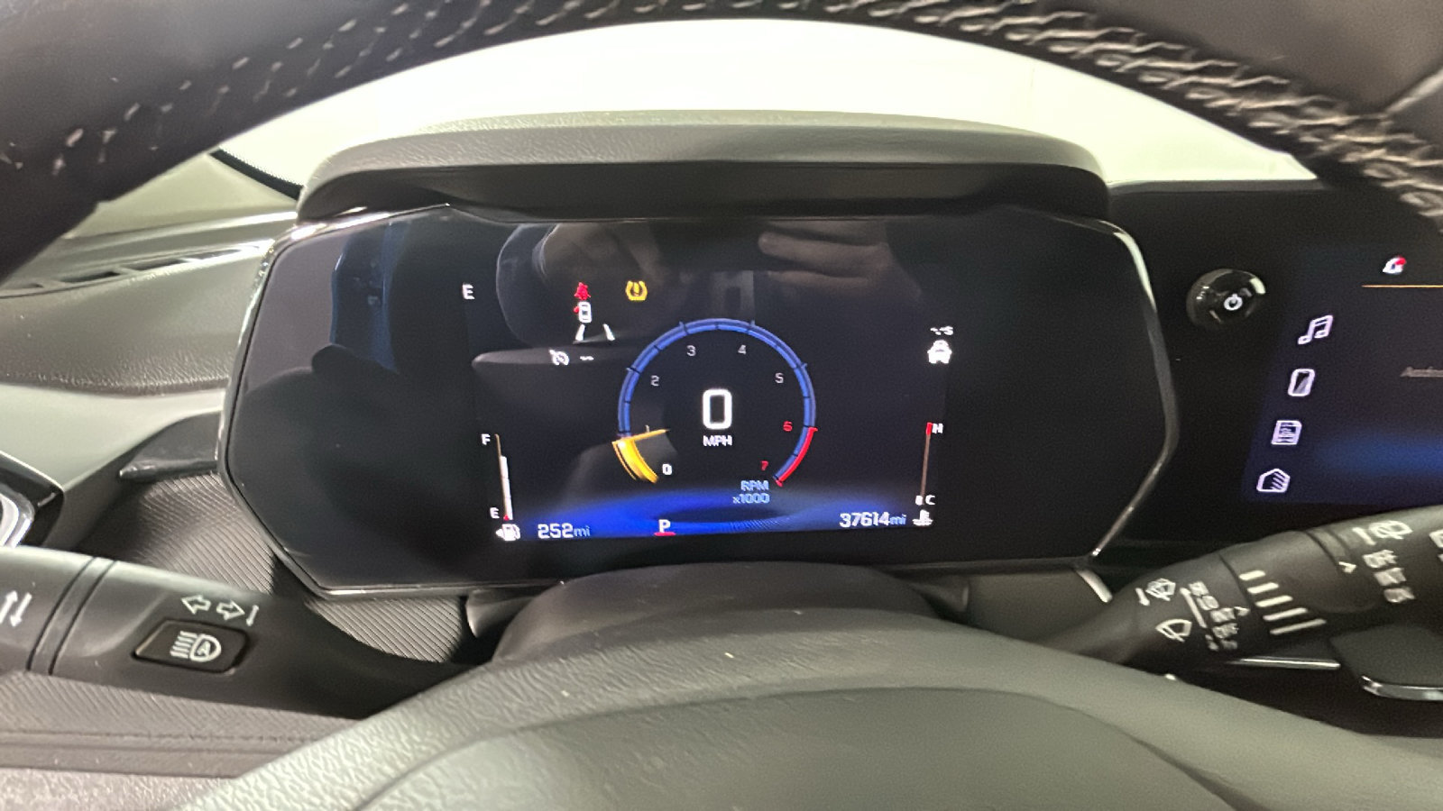 Used 2024 Chevrolet TrailBlazer LT w/ LT Cold Weather Package FWD image 22